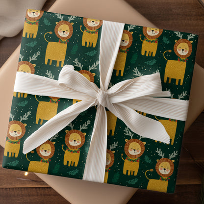 Lions Wear Winter's Garland